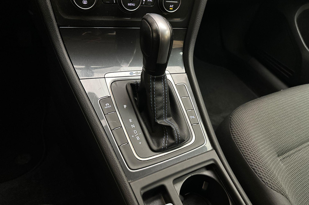 Volkswagen e-Golf (H382FL) met abonnement