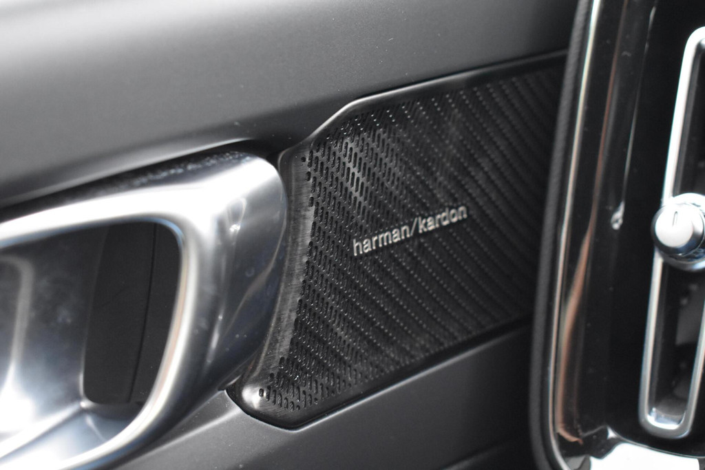 Volvo XC40 (K333TK) met abonnement