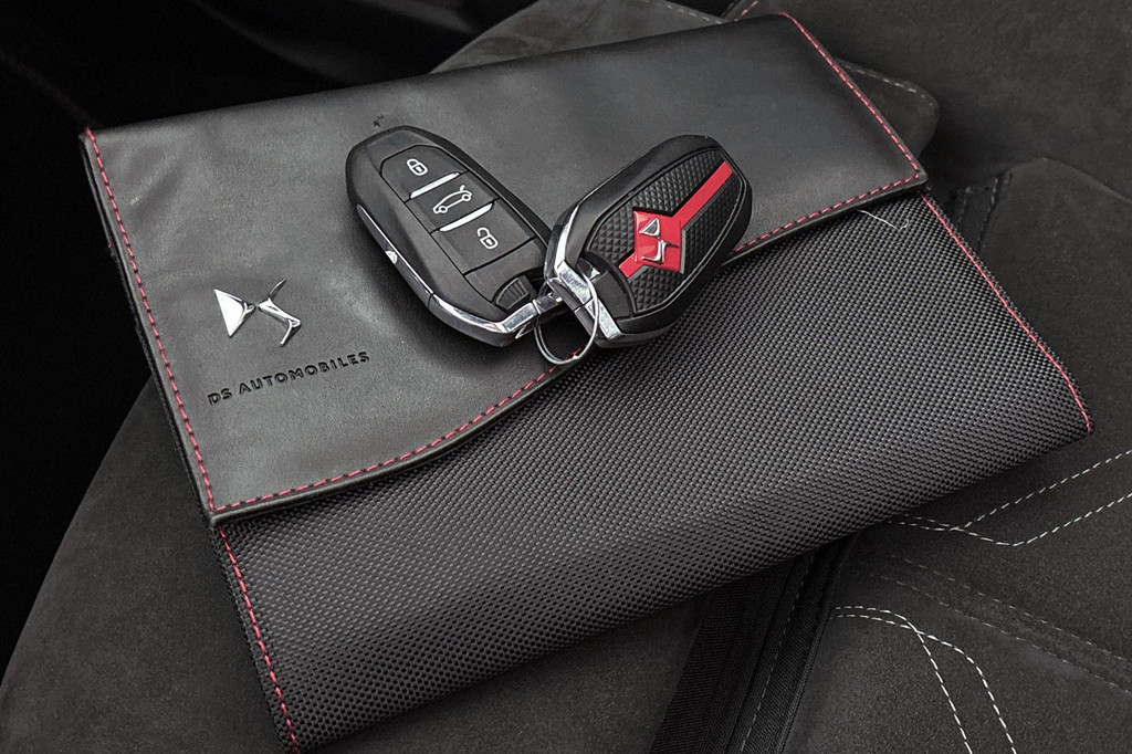 DS 7 Crossback (JZP24D) met abonnement