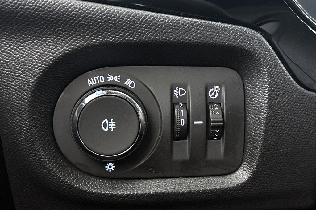 Opel Corsa (HZL34B) met abonnement