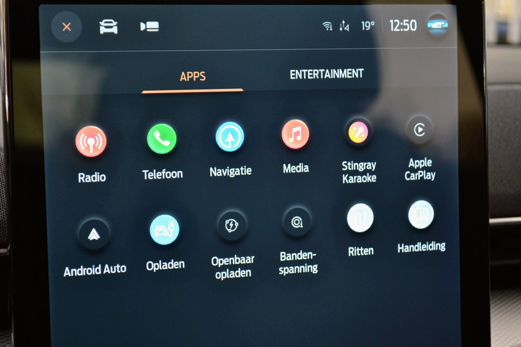 Ford Mustang Mach-E (L118NX) met abonnement