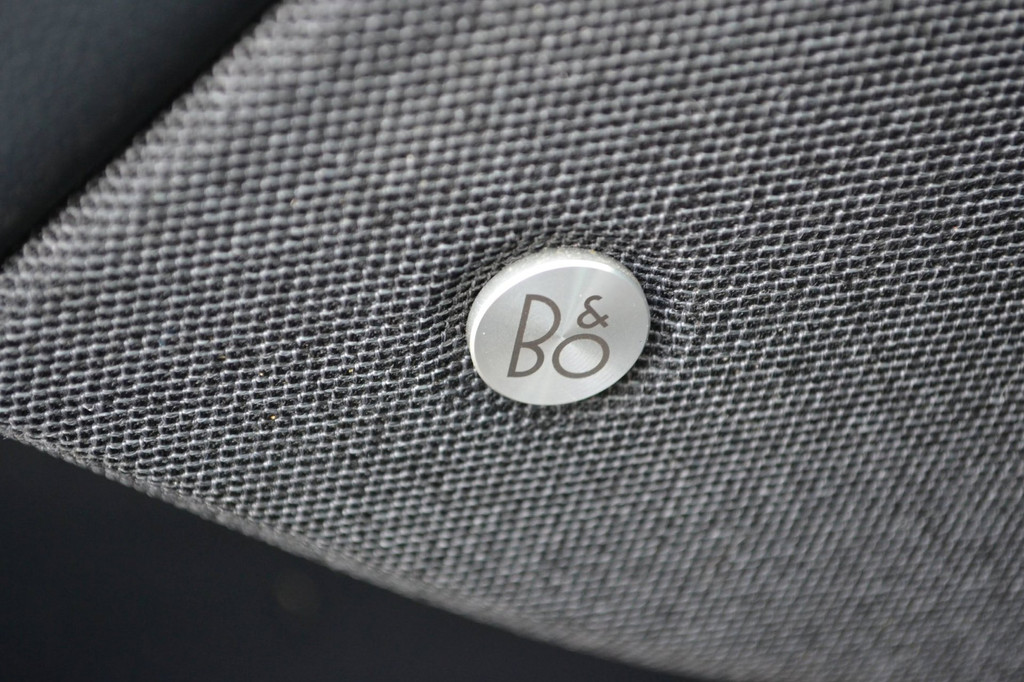 Ford Mustang Mach-E (L118NX) met abonnement