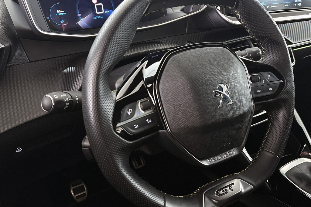 Peugeot 208 (L381ZK) met abonnement