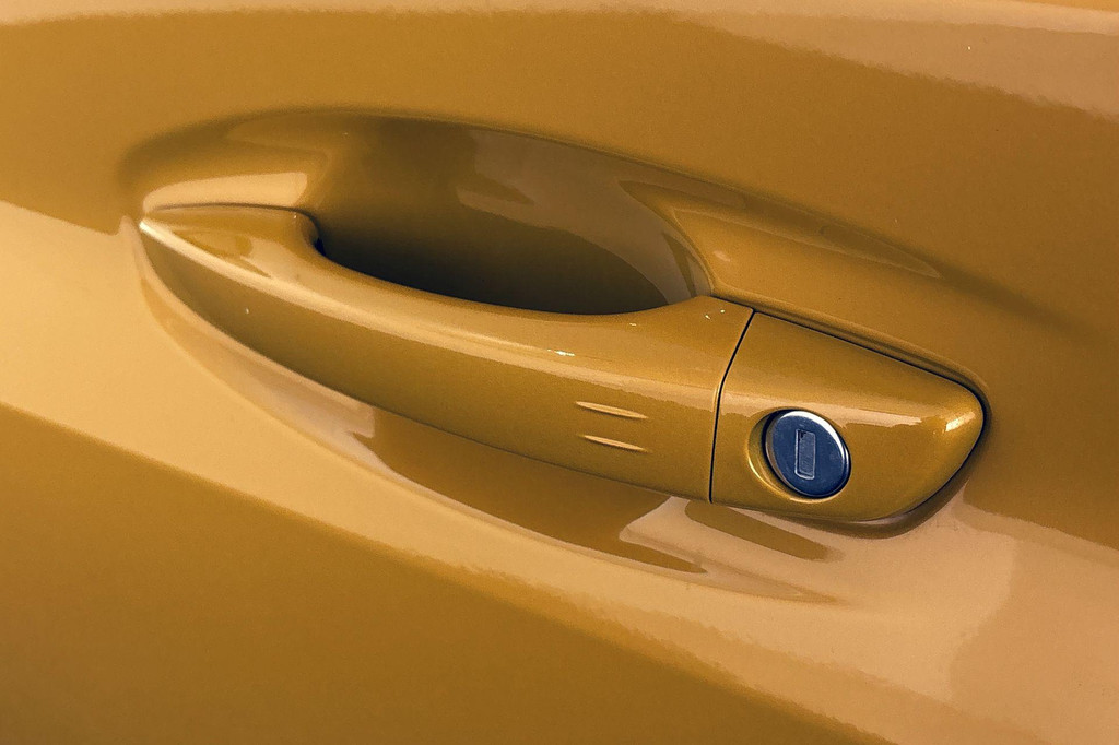 Peugeot 208 (L381ZK) met abonnement