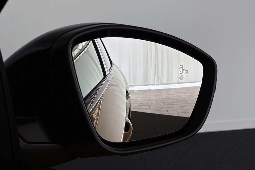 Peugeot 208 (L381ZK) met abonnement