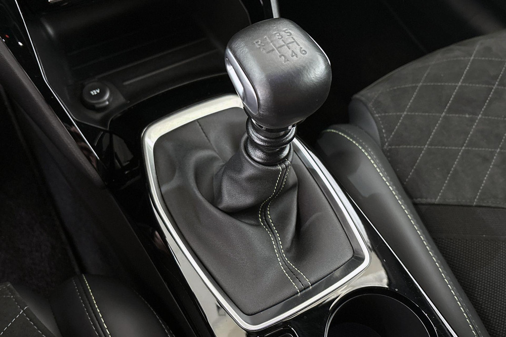 Peugeot 208 (L381ZK) met abonnement