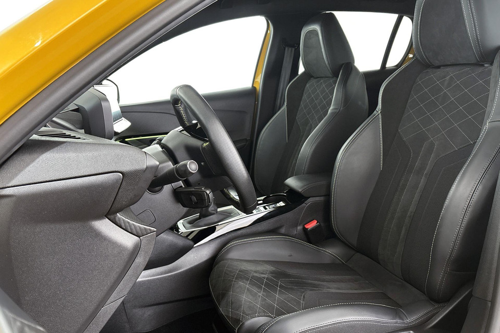 Peugeot 208 (L381ZK) met abonnement