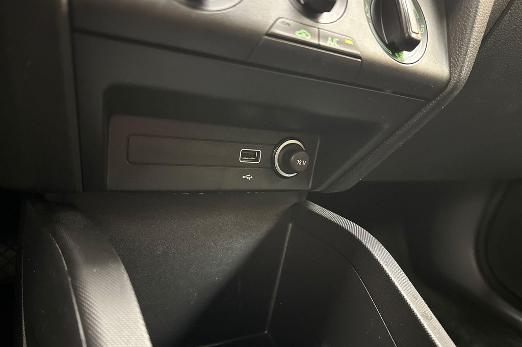 ŠKODA Fabia (P788RR) met abonnement