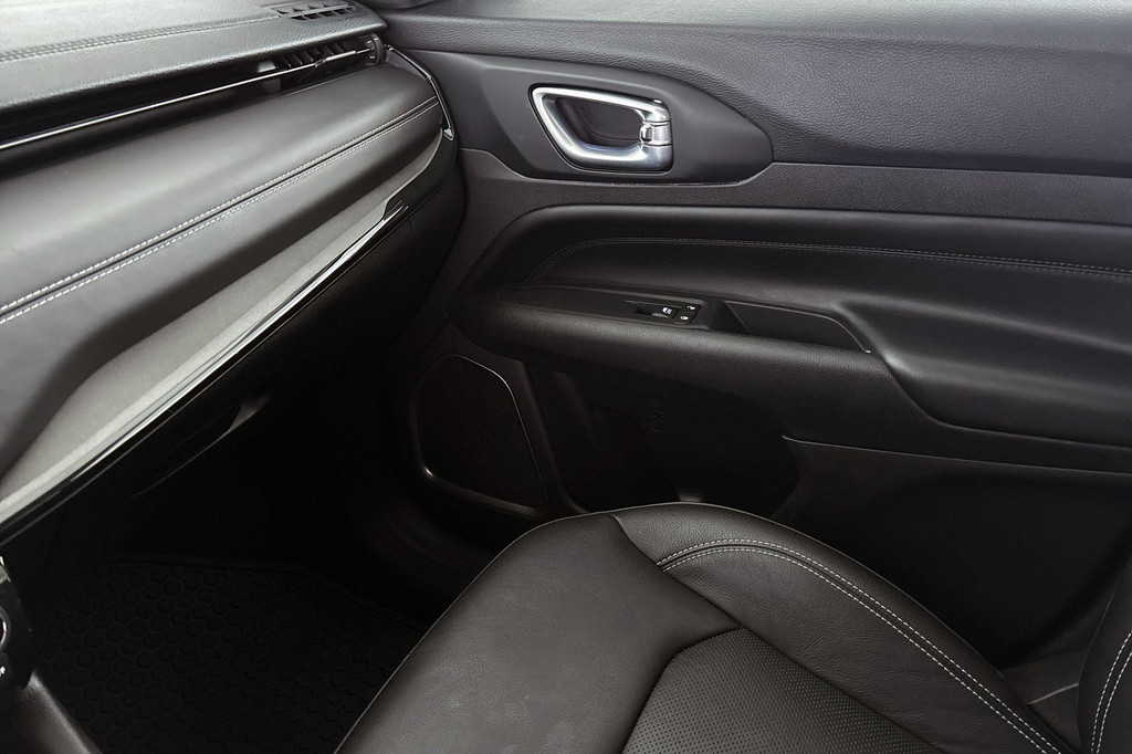 Jeep Compass (JTZ80K) met abonnement