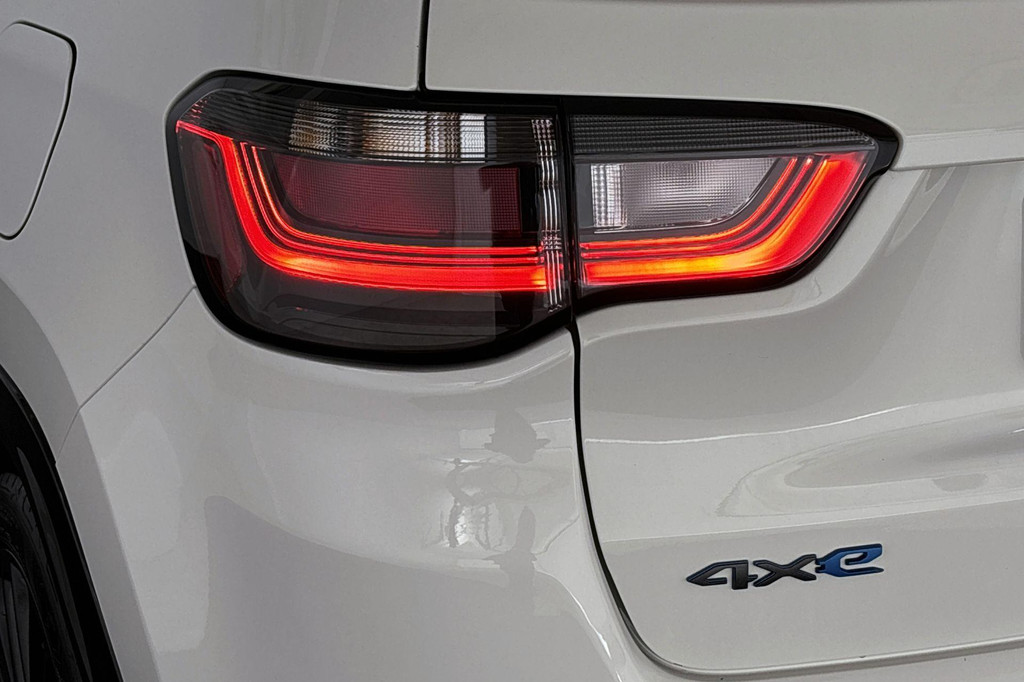 Jeep Compass (JTZ80K) met abonnement