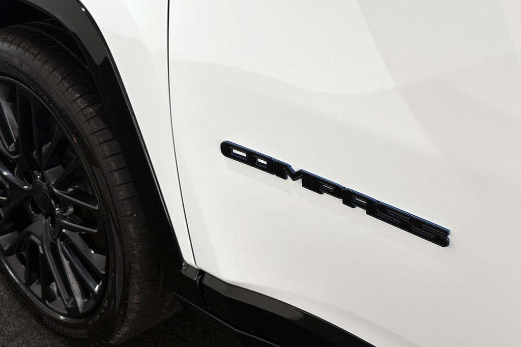 Jeep Compass (JTZ80K) met abonnement