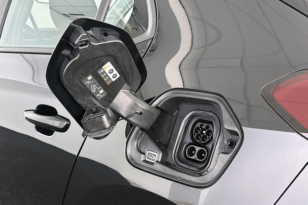 Opel CORSA-E (GHK66N) met abonnement