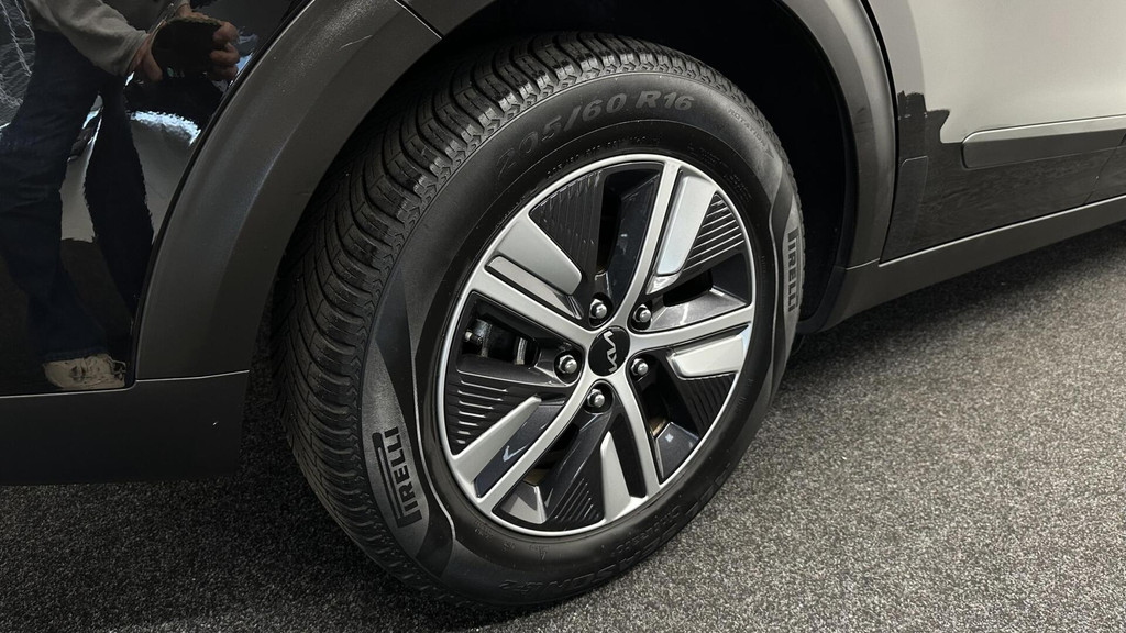 Kia Niro (P324KD) met abonnement