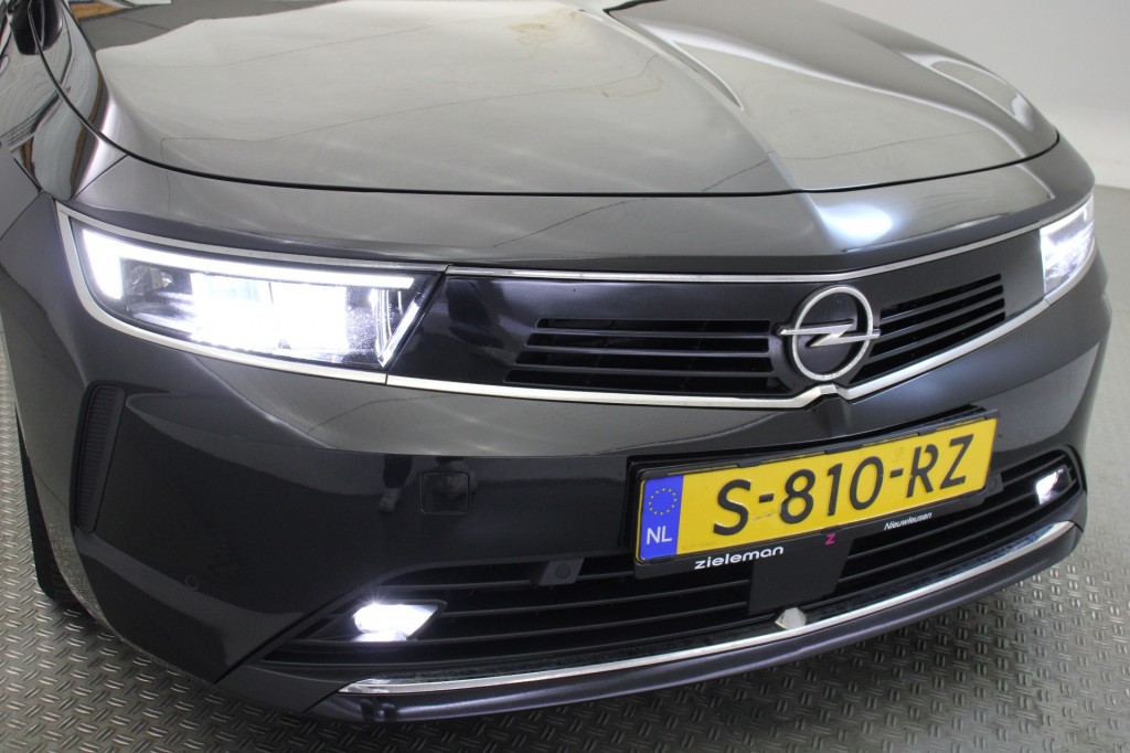 Opel Astra (S810RZ) met abonnement