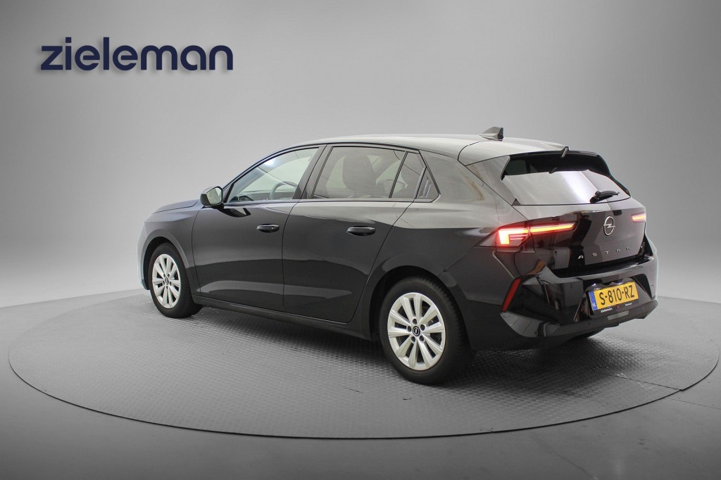 Opel Astra (S810RZ) met abonnement