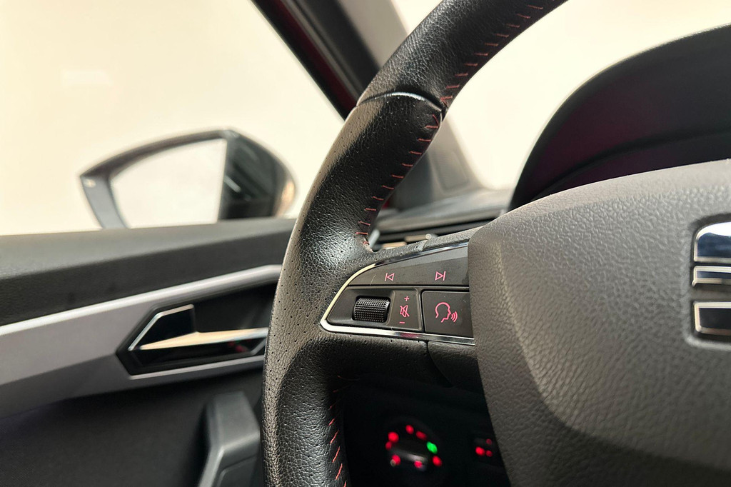 Seat Ibiza (K227KZ) met abonnement