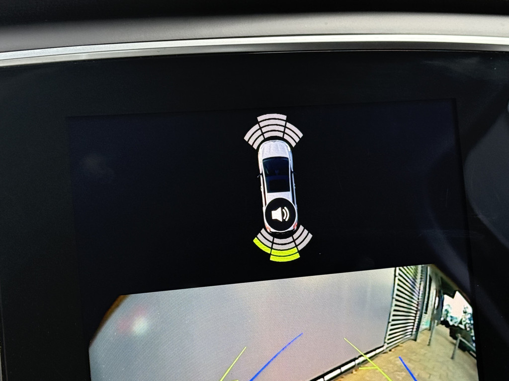 Renault MEGANE Estate (T549KT) met abonnement