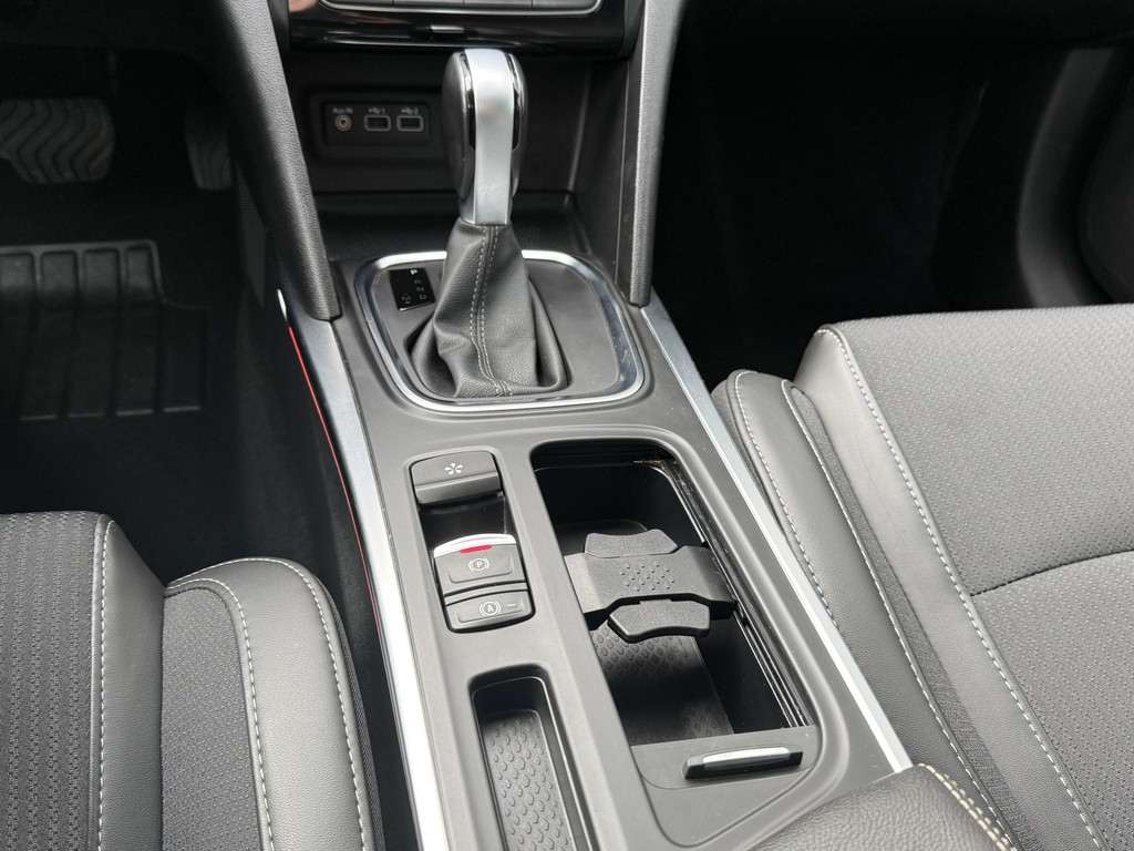 Renault MEGANE Estate (T549KT) met abonnement