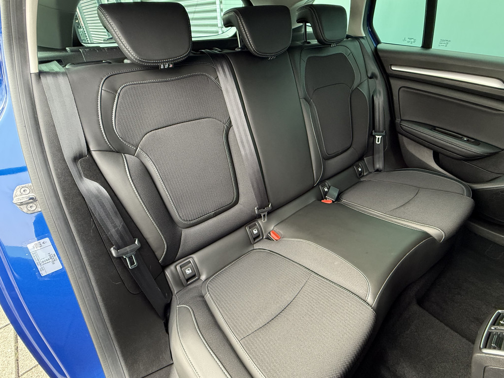 Renault MEGANE Estate (T549KT) met abonnement