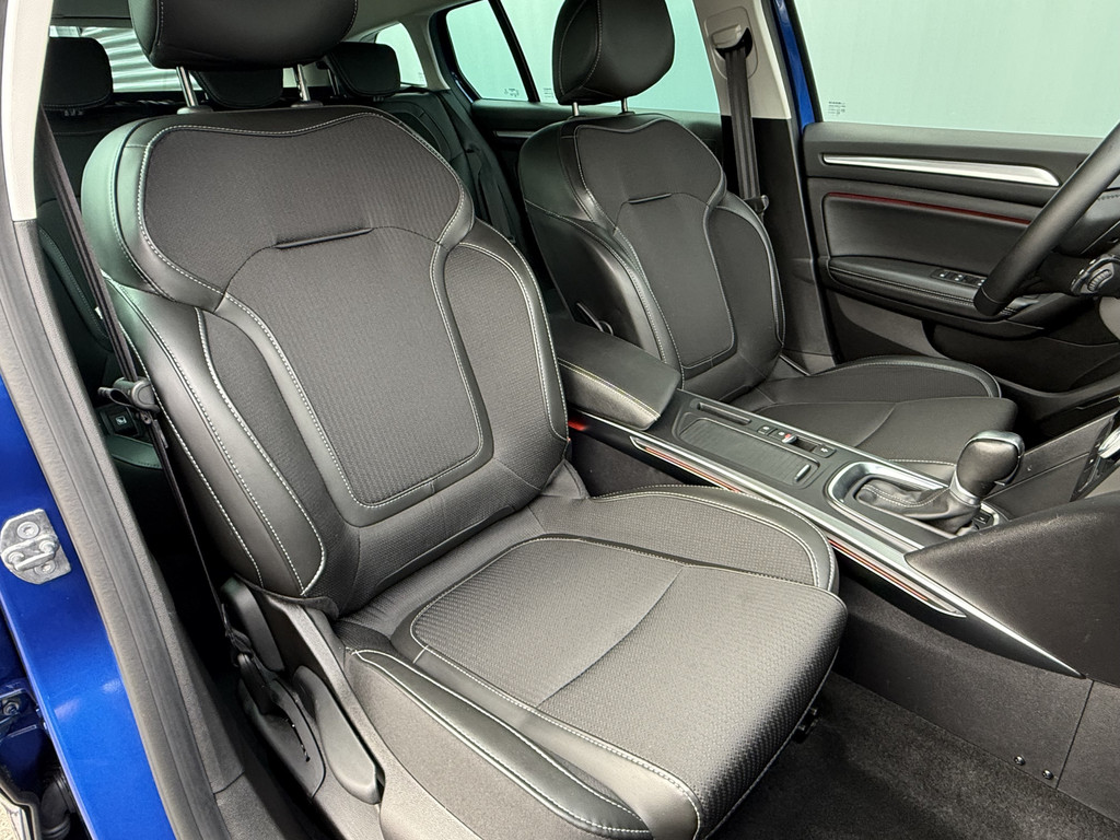 Renault MEGANE Estate (T549KT) met abonnement