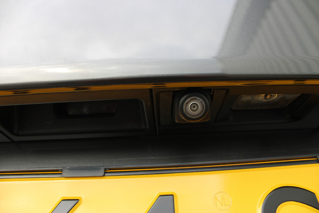 Mazda MX-30 (J464SX) met abonnement