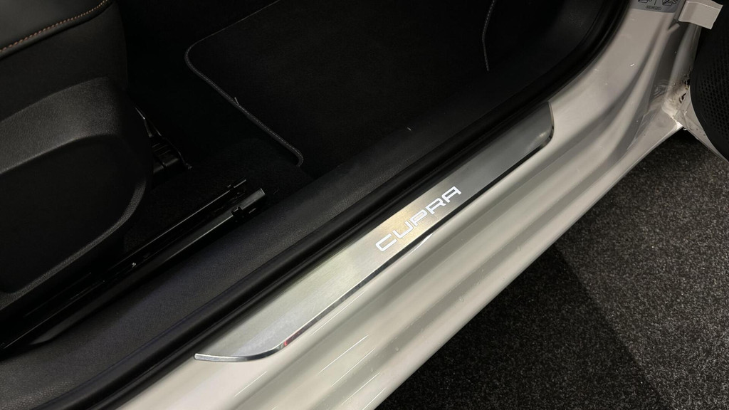 CUPRA Leon Sportstourer (JBP17T) met abonnement