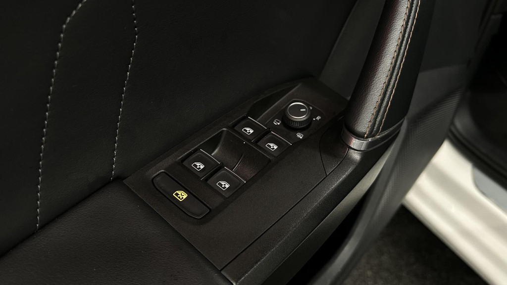 CUPRA Leon Sportstourer (JBP17T) met abonnement