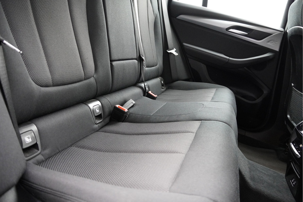 BMW X4 (J568NF) met abonnement