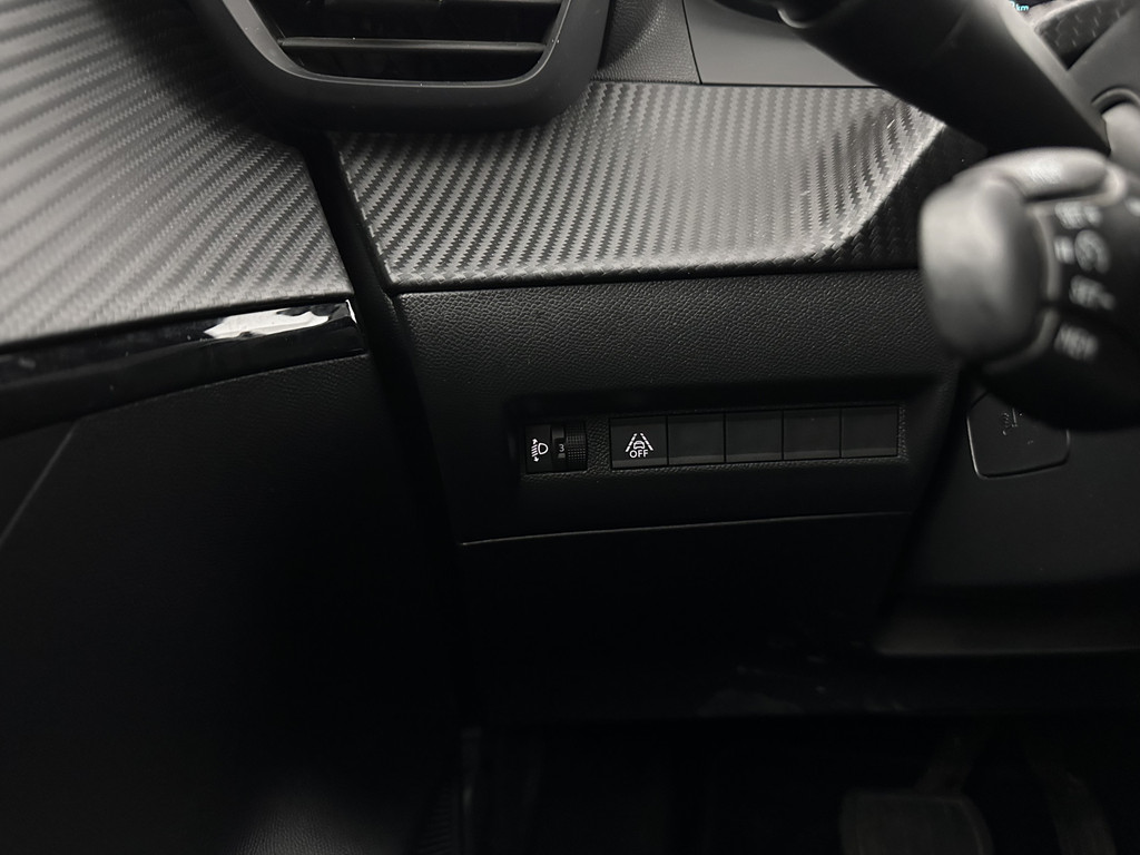 Peugeot e-208 (X480VL) met abonnement