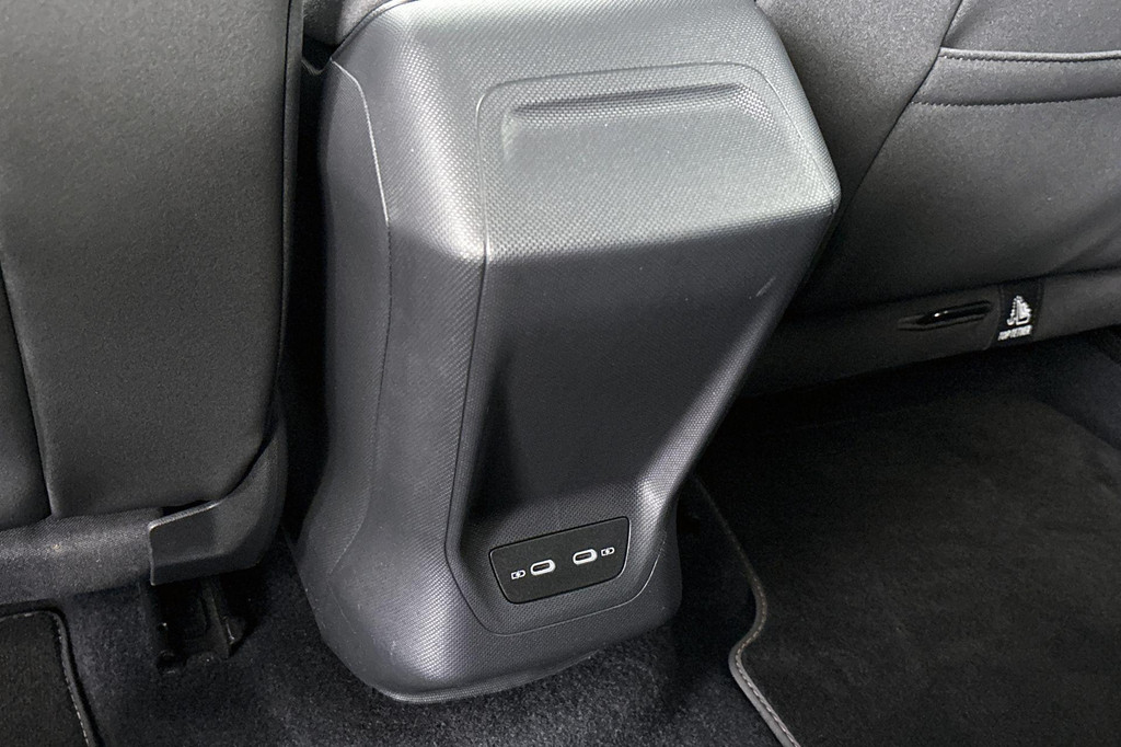 CUPRA Born (KBF49V) met abonnement