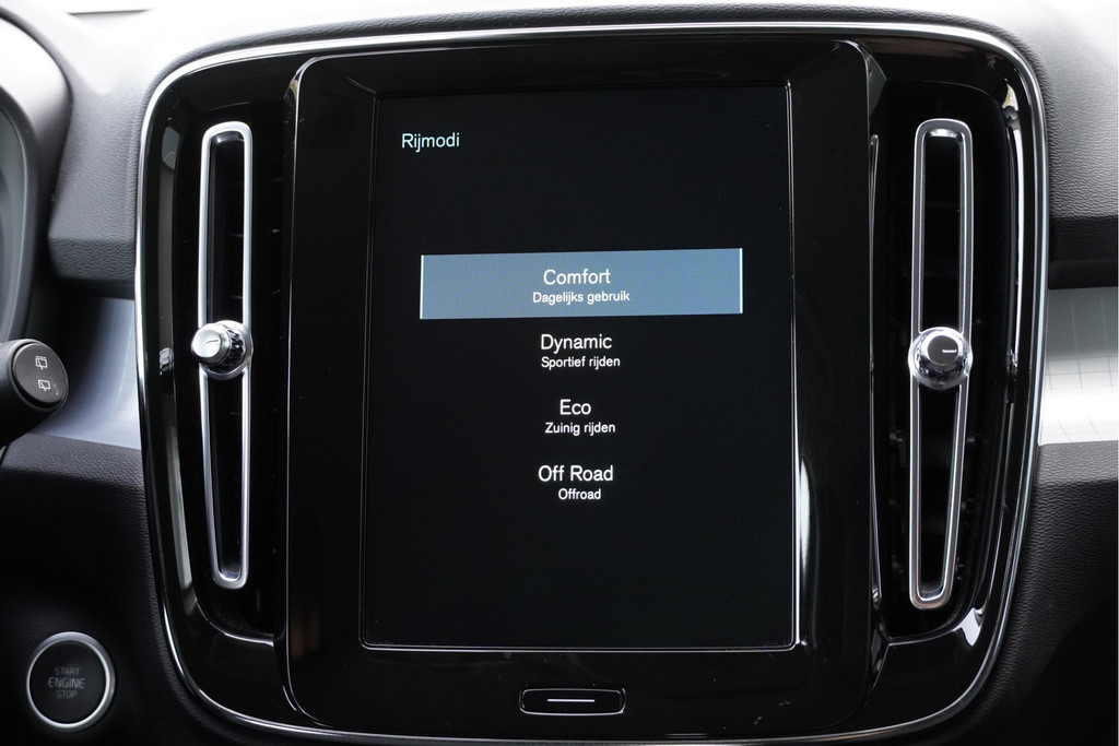 Volvo XC40 (J155VT) met abonnement