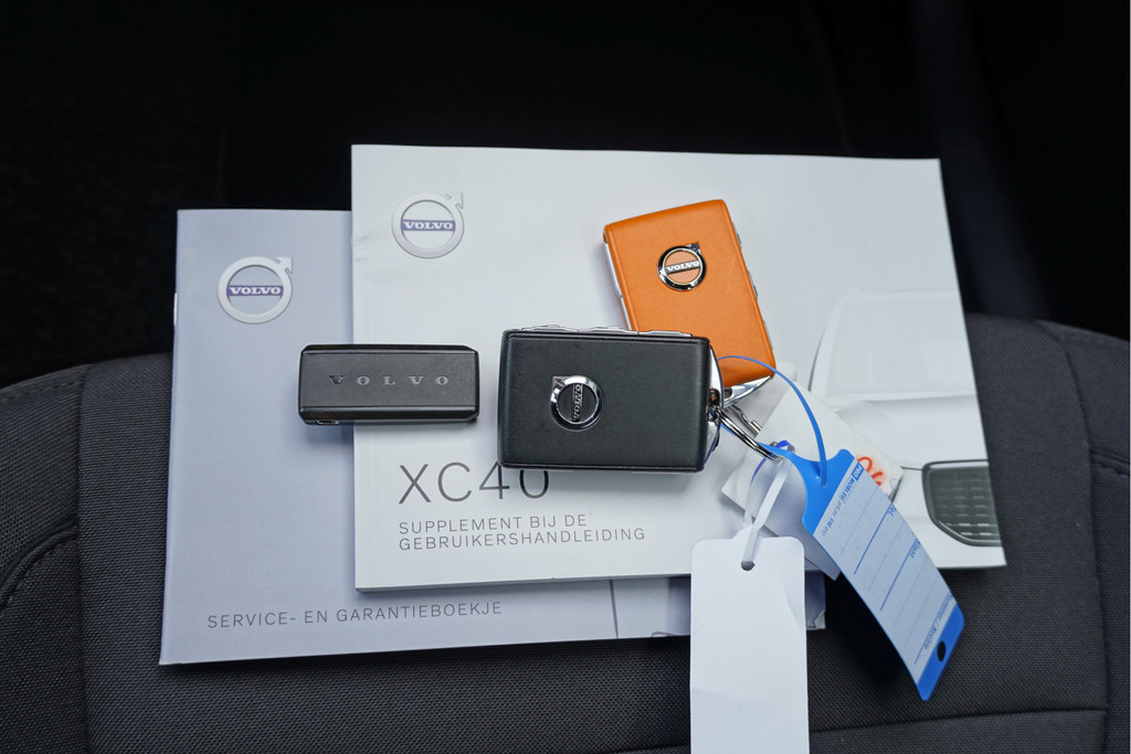 Volvo XC40 (J155VT) met abonnement