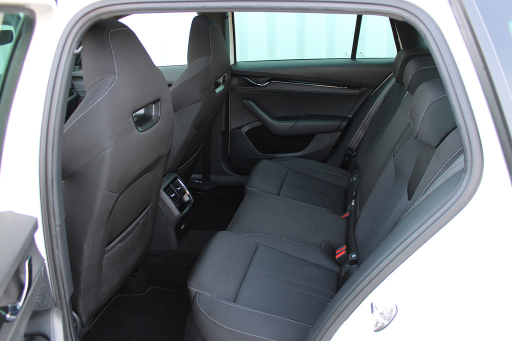 ŠKODA Octavia (JKP88R) met abonnement