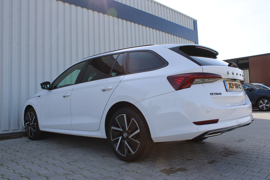ŠKODA Octavia (JKP88R) met abonnement