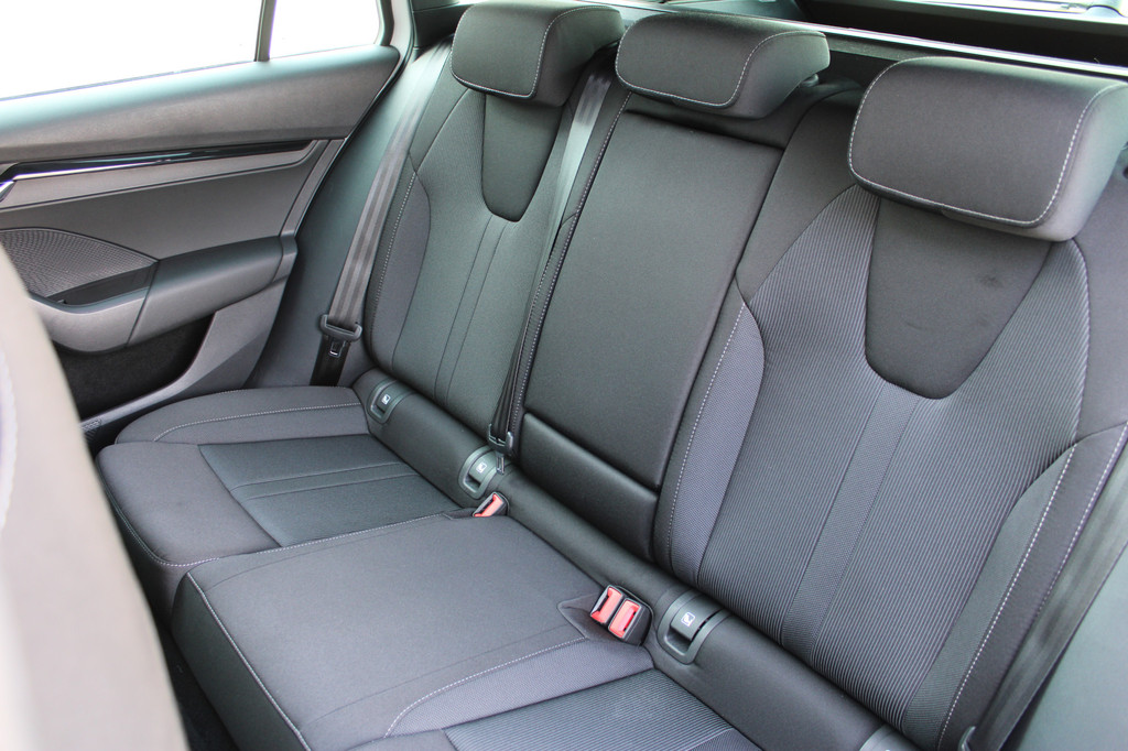 ŠKODA Octavia (JKP88R) met abonnement