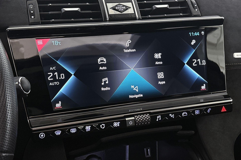 DS 7 Crossback (N478ZT) met abonnement