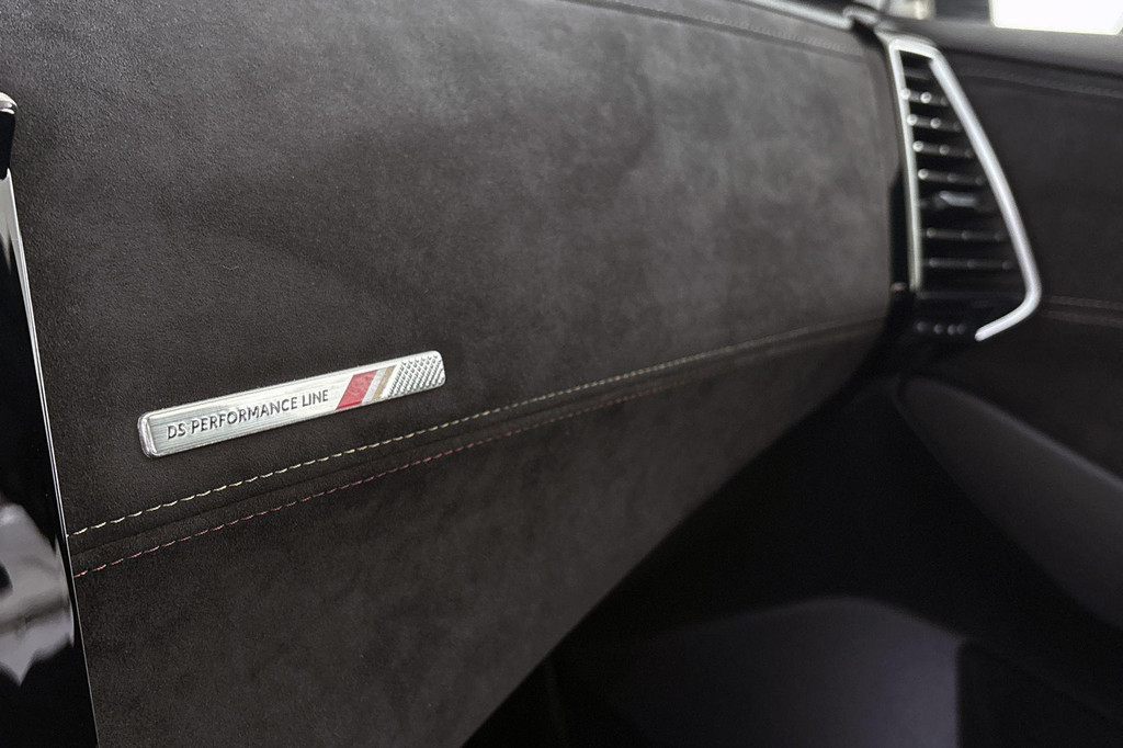 DS 7 Crossback (N478ZT) met abonnement