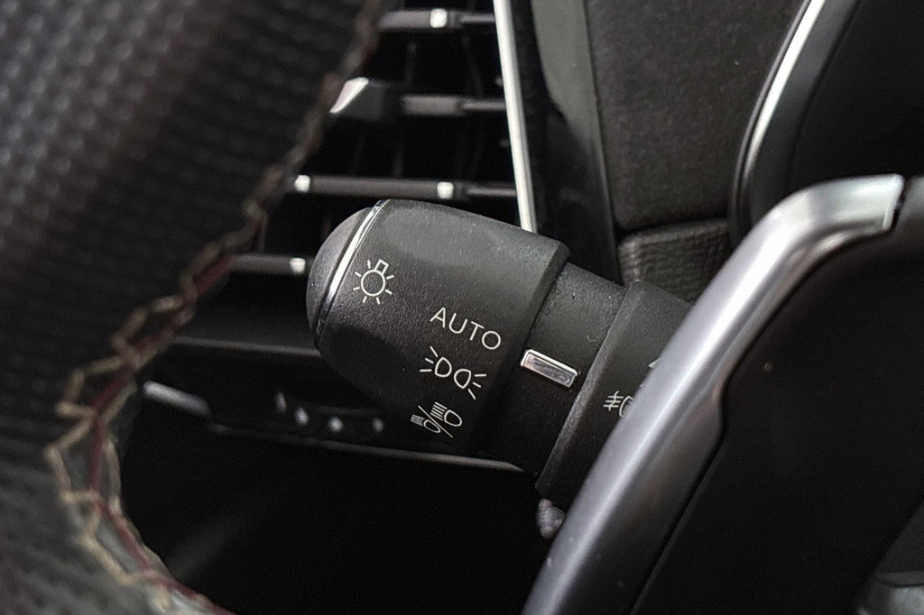 DS 7 Crossback (N478ZT) met abonnement