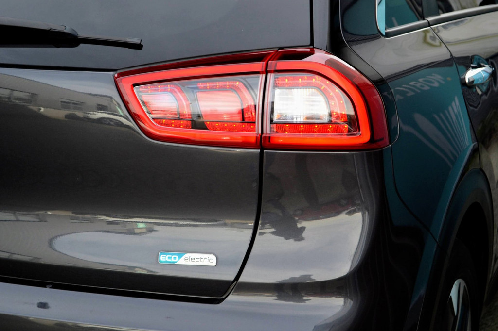 Kia e-Niro (J849SZ) met abonnement