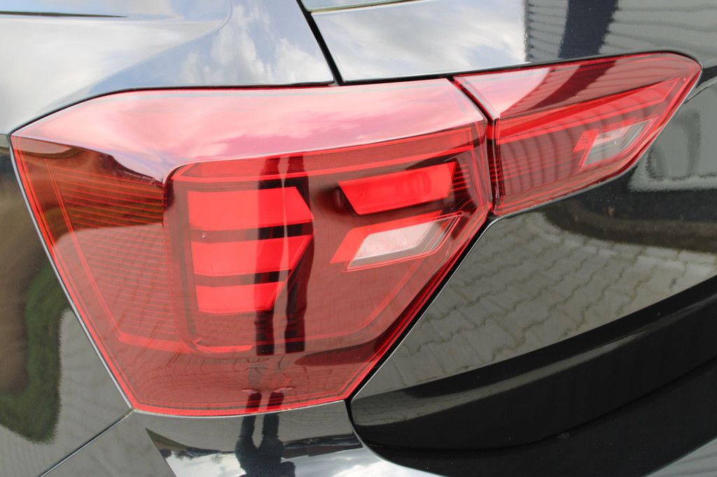 Volkswagen Polo (JBK66J) met abonnement