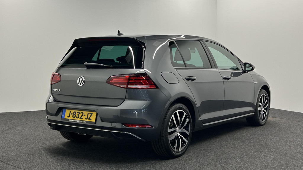 Volkswagen e-Golf (J832JZ) met abonnement