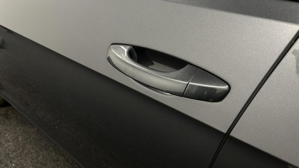 Volkswagen e-Golf (J832JZ) met abonnement