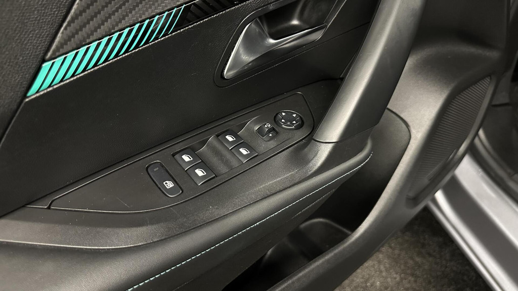 Peugeot e-2008 (K339LJ) met abonnement