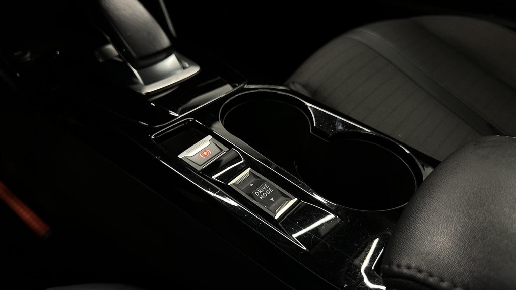 Peugeot e-2008 (K339LJ) met abonnement