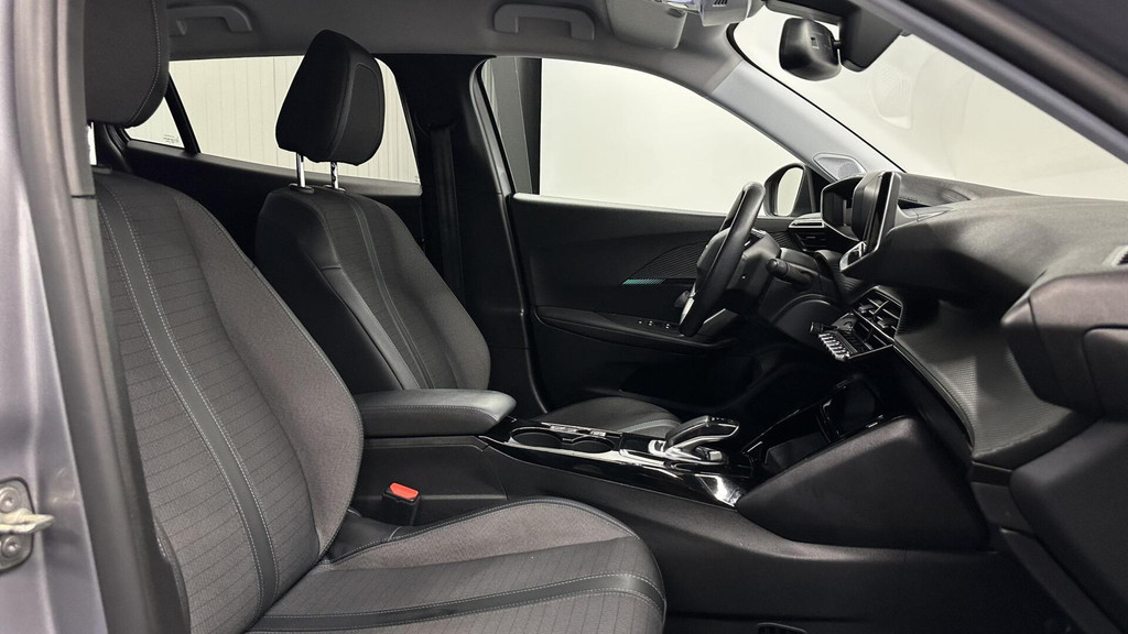 Peugeot e-2008 (K339LJ) met abonnement