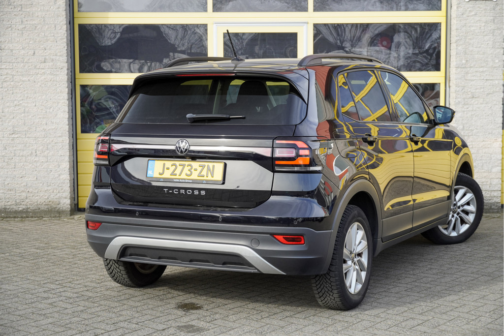 Volkswagen T-Cross (J273ZN) met abonnement