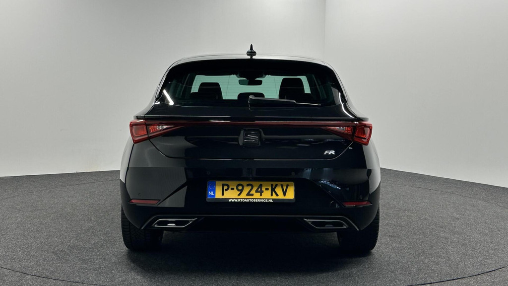 Seat Leon (P924KV) met abonnement