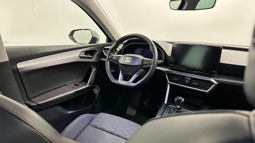 Seat Leon (P924KV) met abonnement