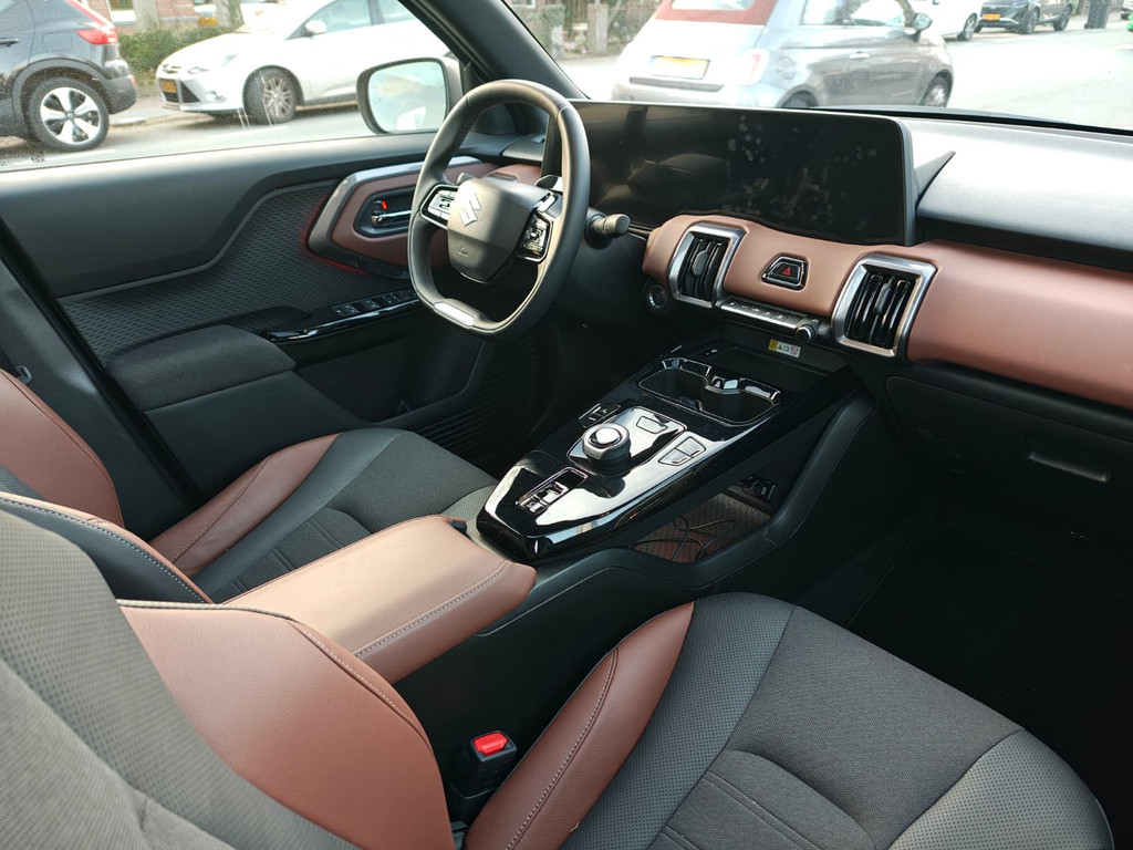 Suzuki Vitara (JTP83B) met abonnement