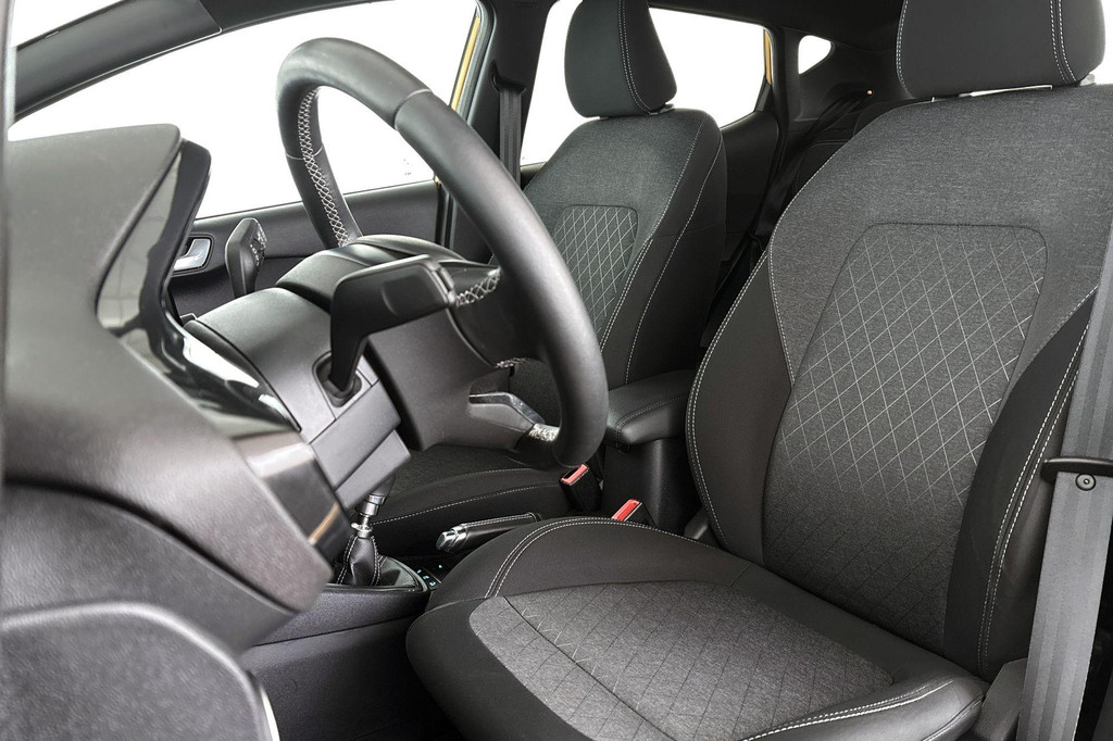 Ford Fiesta (H545LH) met abonnement